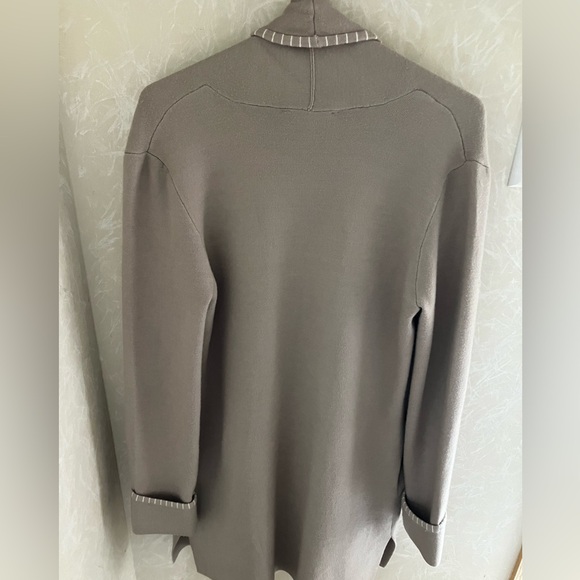 Magaschoni Tan “Coatigan” cuffed sleeves, pockets, machine washable - worn twice - Picture 3 of 5